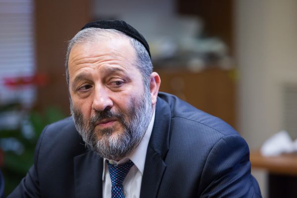 לחץ בש"ס; ביקשו מנתניהו להתערב במינוי הדיינים