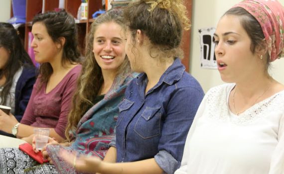 נפילת מתח? סדנת הכנה לאזרחות לבנות שירות