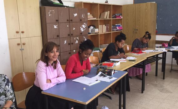 אחרי 30 שנה: ח"כ סויד חזרה לאולפנת כפר פינס