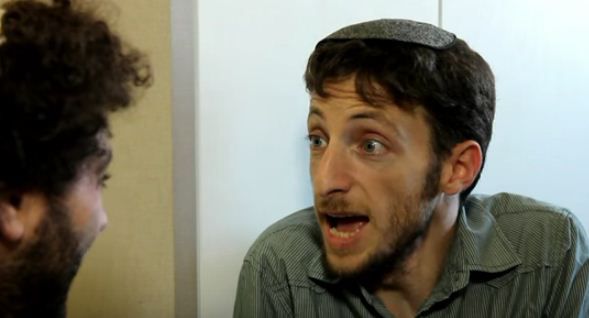 צפו בחדש של חבורת 'אנדרדוס': חבר אמת