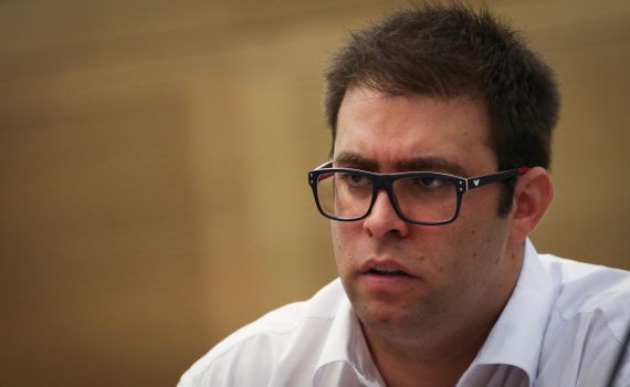 המבקר: "חזן עבר עבירה שדינה 3 שנות מאסר"