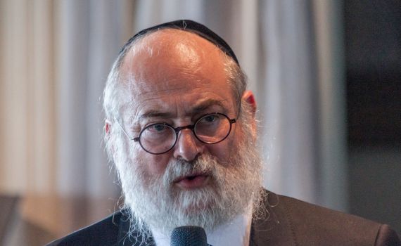 אירופה מסוכנת: רבה של הולנד הוזהר מהתנקשות