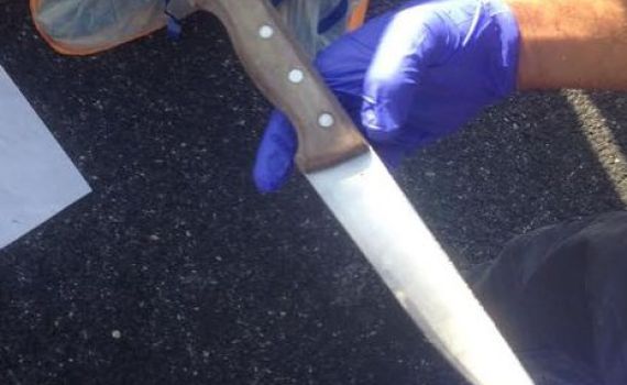 מחבלת ביקשה עזרה מלוחמת מג"ב, דקרה וחוסלה