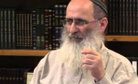 "הערבים לא בודקים כמה דפי גמרא למדנו"