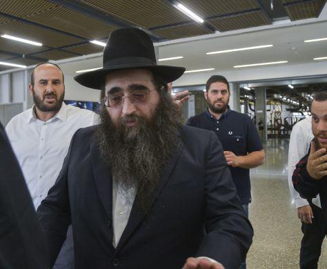 הרב פינטו: "רודפים אותי כי אני רב? כי אני ספרדי?"