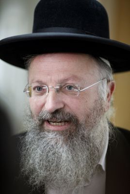 "יש להעמיד לדין שוטרים וחיילים שמשאירים מחבלים חיים"