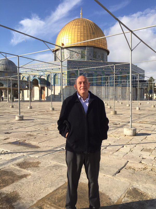 מצפצף על נתניהו: באסל גאטס עלה להר הבית