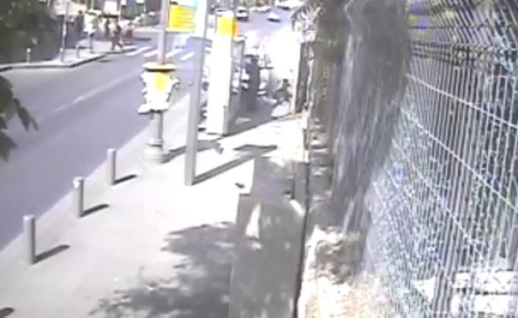 קשה לצפייה: הדריסה, הדקירה וחיסול המחבל