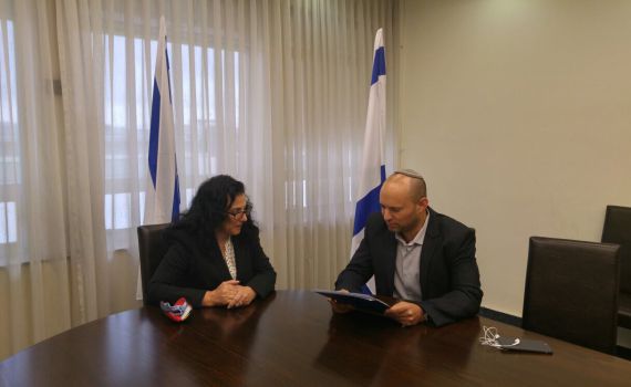 השר נפתלי בנט הגיש מכתב התפטרות מהכנסת