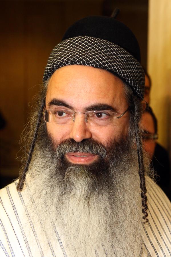 דברים שהוא שכח/ דע מה שתשיב לר' אמנון יצחק