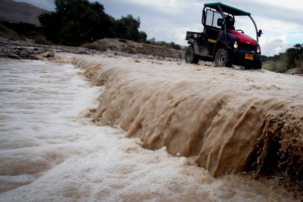 מרהיב: צפו בשטפונות בנחלי מדבר יהודה