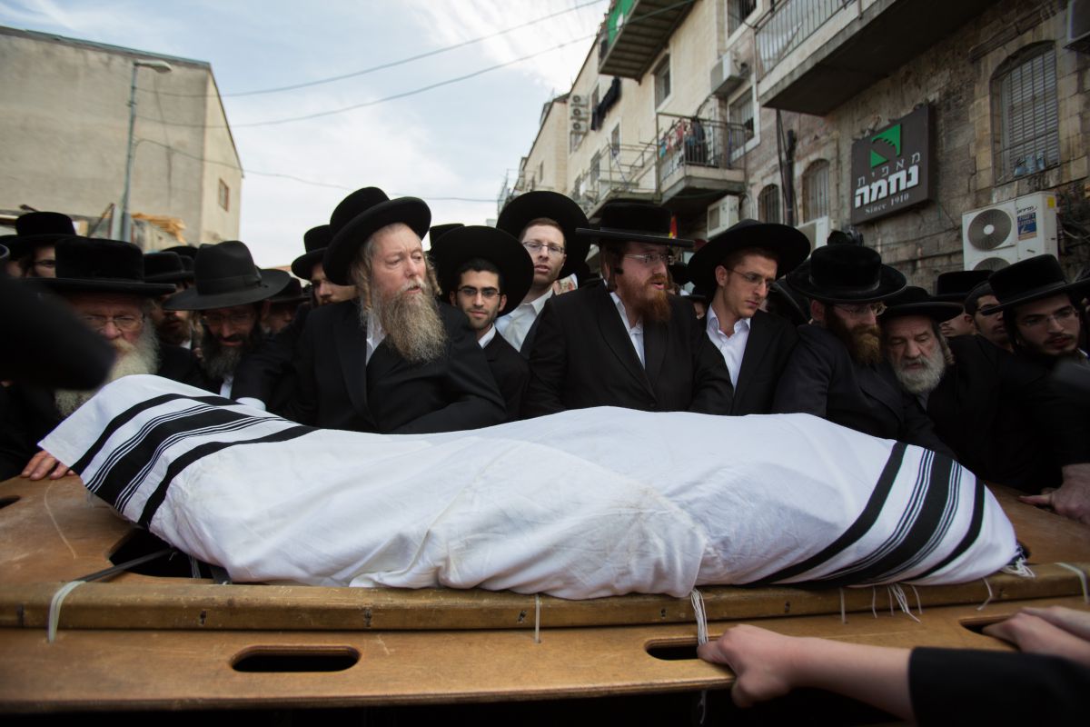 שופטת בג"צ הקפיאה הריסת בית מחבל