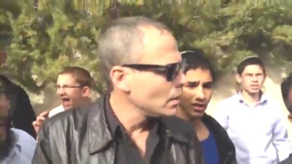 אחרי התקיפה: יואל חסון מגיש את 'חוק רועי שרון'