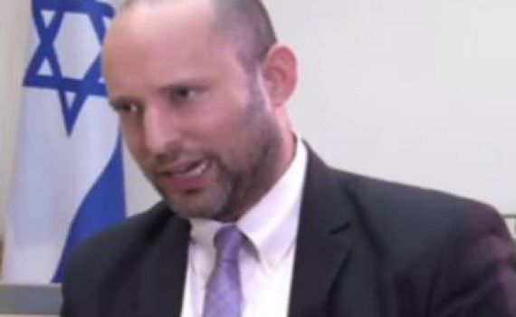 בנט: 'זה היה הראיון העוין ביותר בו נתקלתי'; צפו