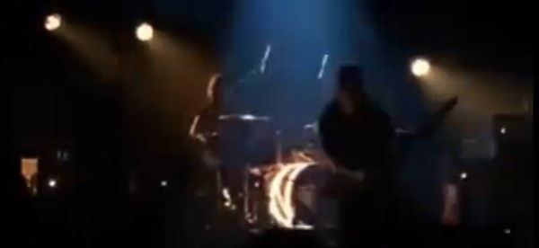 תיעוד מצמרר: רגעי הירי במהלך ההופעה בצרפת