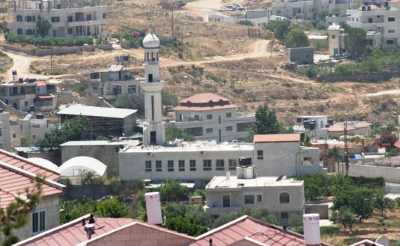 תיעוד מצולם מוכיח: כשמדובר במסגדים המדינה נמנעת מלהרוס