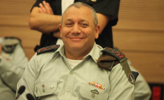 אייזנקוט מטיל פצצה: 'להוציא את גל"צ מהצבא'