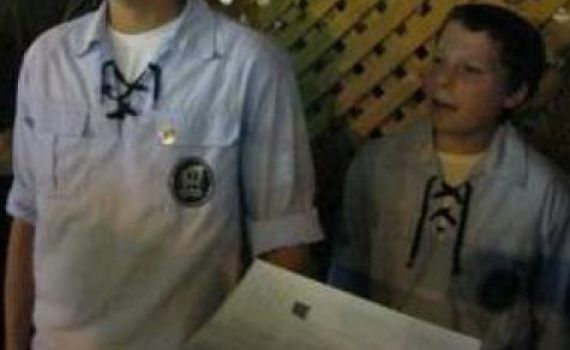 "יד אחים לכם שלוחה" אך לא לכולם / דעה