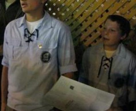 "יד אחים לכם שלוחה" אך לא לכולם / דעה