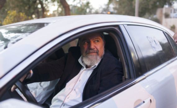 מחבלת ניסתה לדקור ילדה, גרשון מסיקה דרס אותה