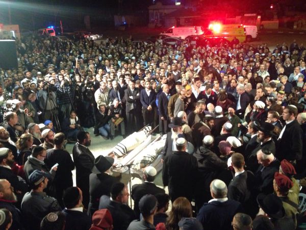 אלפים בהלווית יעקב ונתנאל ליטמן הי"ד