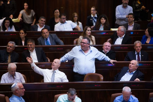 אופס. עבר ברוב קולות בכנסת: "התקציב מזוייף"