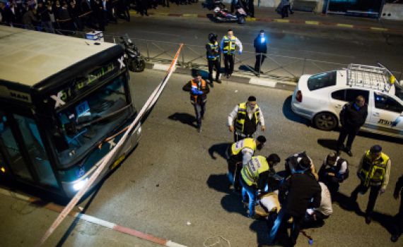 יש לטפל בפצוע קשה יותר גם במקרה שהוא המחבל