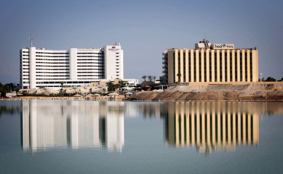 הדיינים תפסו את סרבן הגט הצרפתי בים המלח