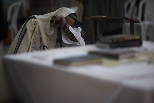 עשרה בטבת: "מה איכפת לי שאין בית מקדש?!"