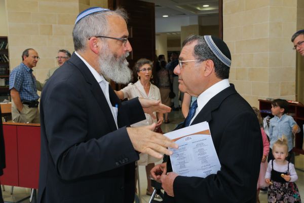 מחזקים את השב"כ מוקיעים את תג מחיר