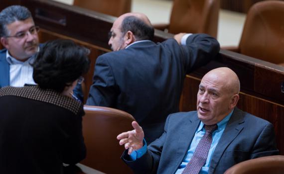 צפו: באסל גטאס עוקף את צו איסור הפרסום