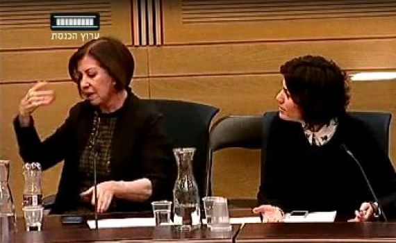 "זהבה, את עובדת בשבילי"; צפו בעימות