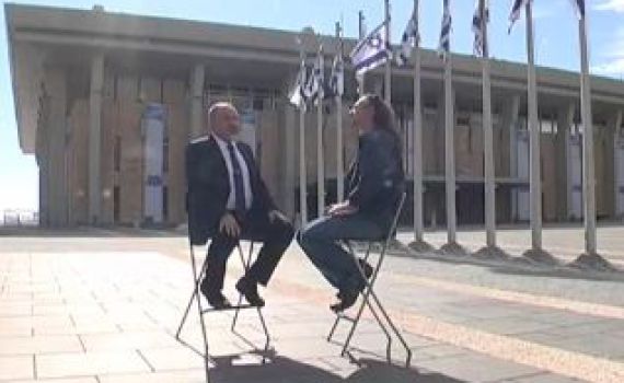 "החרדים לא יהודים; גפני סוחר ביהדות"; צפו