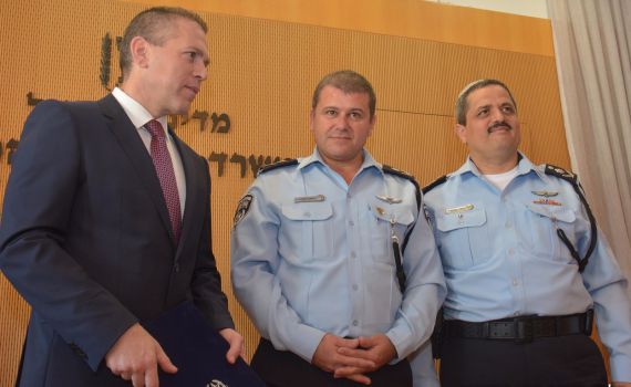 דרמה: נפסל מינויו של צ'יקו אדרי למפכ"ל המשטרה