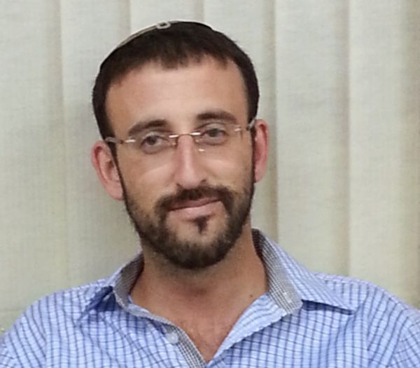 חבר מרכז: אף אחד לא יעשה עבורנו את העבודה!