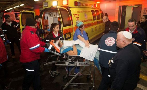 פצוע בפיגוע דקירה בכניסה לגבעת זאב