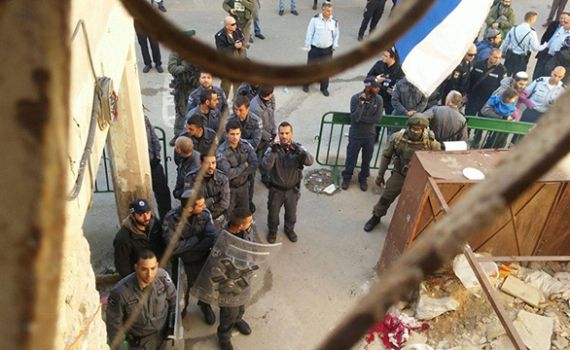 חרפה: בהוראת יעלון – פונו הבתים בחברון