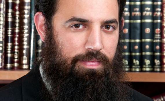 "רבנים "סרוגים" הולכים שבי אחרי רבנים חרדים"
