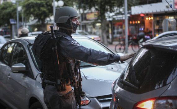 גם הבוקר: נמשך המצוד אחר המחבל; מוסדות החינוך פועלים כרגיל