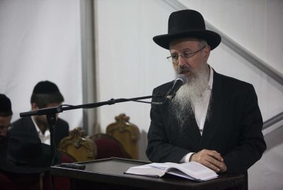 דרישה: להשעות את הרב אברהם יוסף מתפקידו