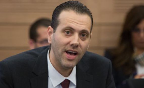 מחוקק חוק השבת מגלה מדוע אינו חובש כיפה