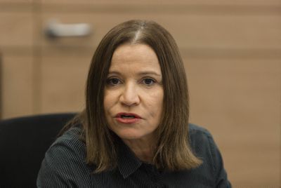 יחימוביץ': "להפסיק לכתוב הי"ד, זה לא אמין"