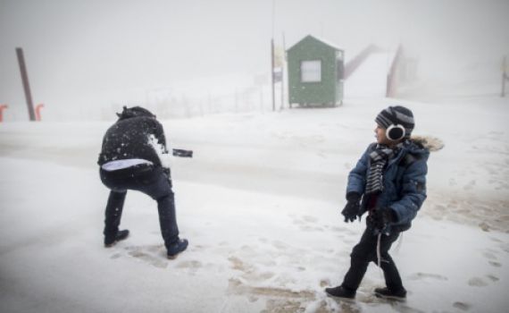 שלג החל לרדת בחרמון ובצפת, בירושלים ממתינים