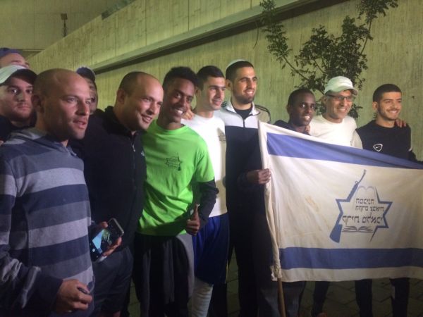 בנט בתל אביב: 'אנחנו לא צריכים להאשים אף אחד'