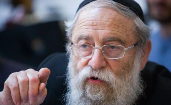 הרב שטרן נחשף לעדויות: "אני מודאג ביותר"