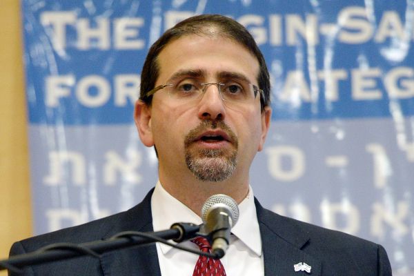 ביום שקוברים אם לששה – דבריו אינם מקובלים