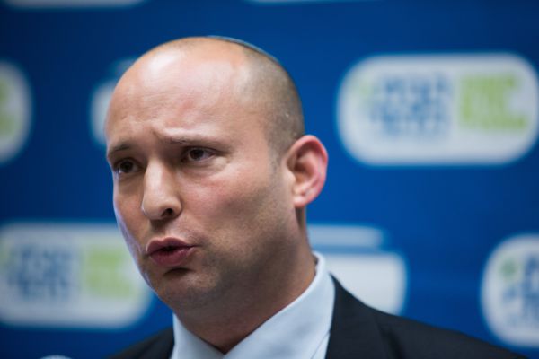 "אנחנו מדממים והחמאס נהנה מחסינות"