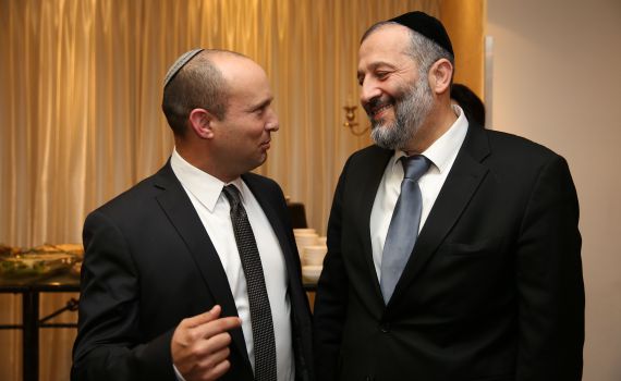 עובדי משרד החוץ נעלבו: מחרימים את בנט