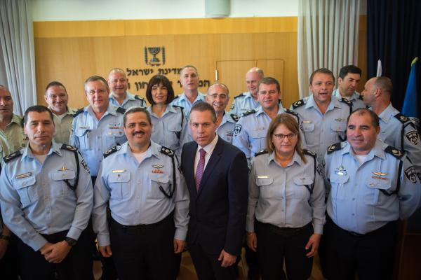 שיא: שלוש כיפות סרוגות בצמרת המשטרה החדשה