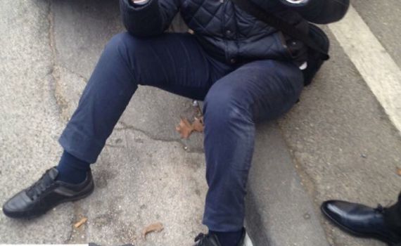 צרפת: ערבי ניסה לדקור יהודי בדרך לבית הכנסת